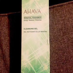 Ahava Mineral Radiance Cleansing Gel